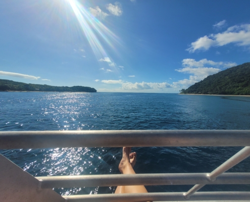 Yasawa Flyer Fiji Boot Hop on Hop off (1)